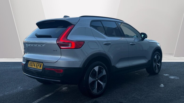 Volvo XC40 2.0 B4P Plus Dark 5dr Auto Petrol Estate